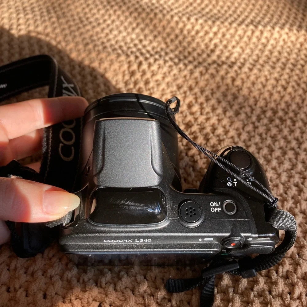 Nikon CoolPix L340 28x Wide Optical Zoom Camera